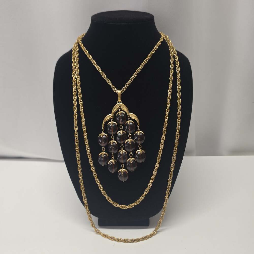Vintage Crown Trifari Gold Tone Root Beer Lucite Plastic Waterfall Drop Necklace